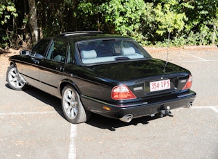 2002 Jaguar XJR