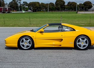 1996 Ferrari F355 GTS - Manual