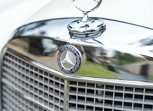 1968 Mercedes-Benz (W111) 280 SE 