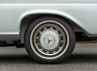1968 Mercedes-Benz (W111) 280 SE 