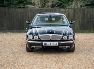 2004 Jaguar XJ (X350) Super V8 LWB - 11,500 Miles