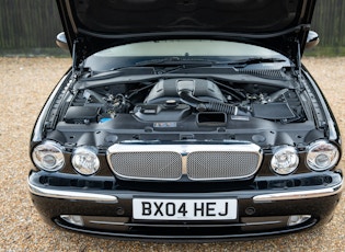 2004 Jaguar XJ (X350) Super V8 LWB - 11,500 Miles