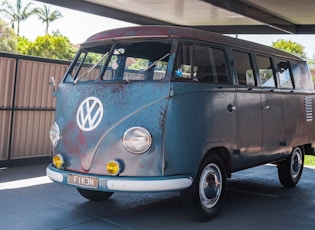 1957 Volkswagen Type 2 (T1) Kombi Splitscreen  