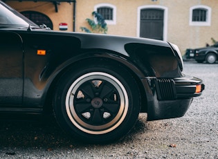 1989 Porsche 911 3.2 Speedster 