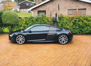 2009 Audi R8 V10 - Manual