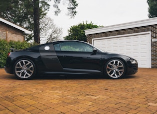 2009 Audi R8 V10 - Manual