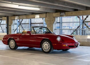 1991 Alfa Romeo Spider S4 - LHD