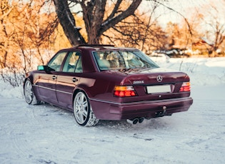 1992 Mercedes-Benz (W124) 500E