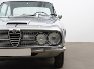 1966 Alfa Romeo 2600 Sprint