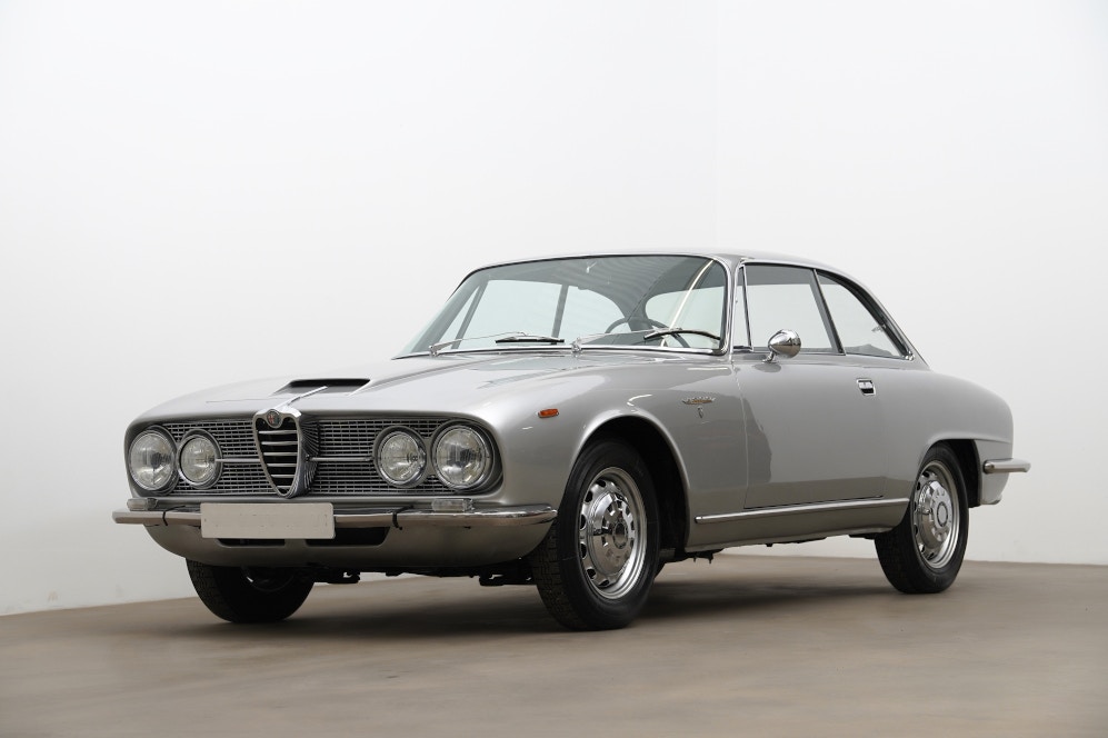 1966 Alfa Romeo 2600 Sprint