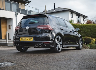 2015 Volkswagen Golf (MK7) R - Manual