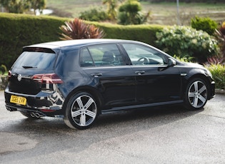 2015 Volkswagen Golf (MK7) R - Manual