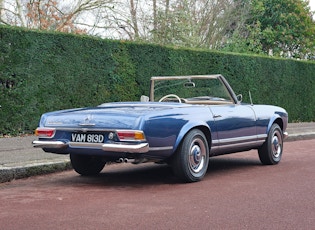 1966 Mercedes-Benz 230 SL Pagoda - LHD