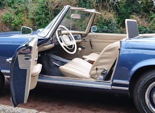 1966 Mercedes-Benz 230 SL Pagoda - LHD