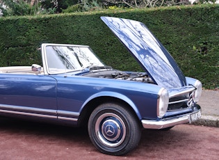 1966 Mercedes-Benz 230 SL Pagoda - LHD