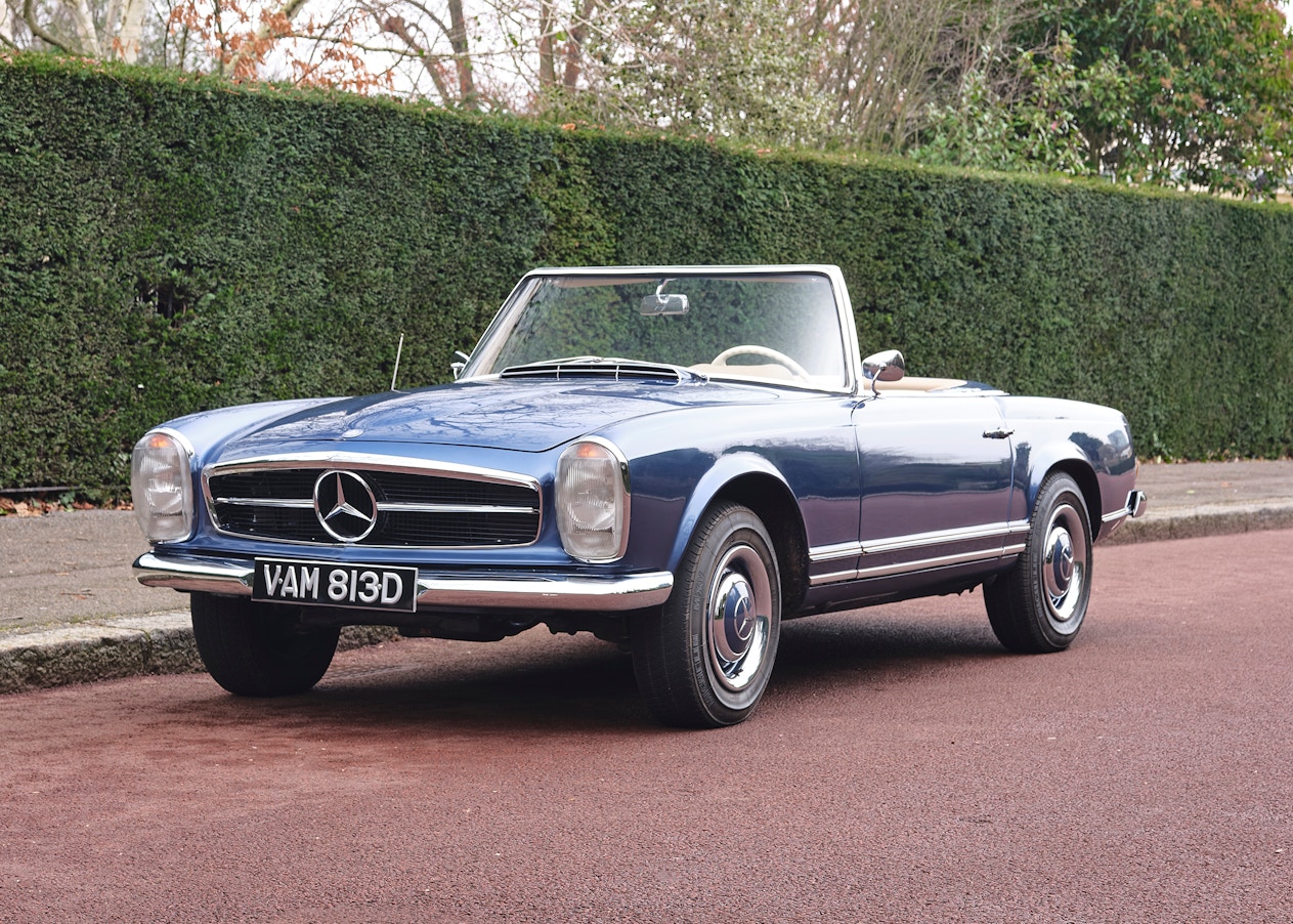 1966 Mercedes-Benz 230 SL Pagoda - LHD