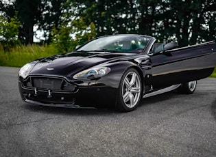 2009 Aston Martin V8 Vantage Roadster – Manual  