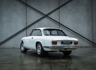 1971 Alfa Romeo GT 1300 Junior