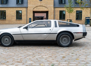 1981 DeLorean DMC-12 