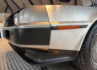 1981 DeLorean DMC-12 