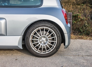 2001 Renault Clio V6 Phase 1 – 13,520 Miles 