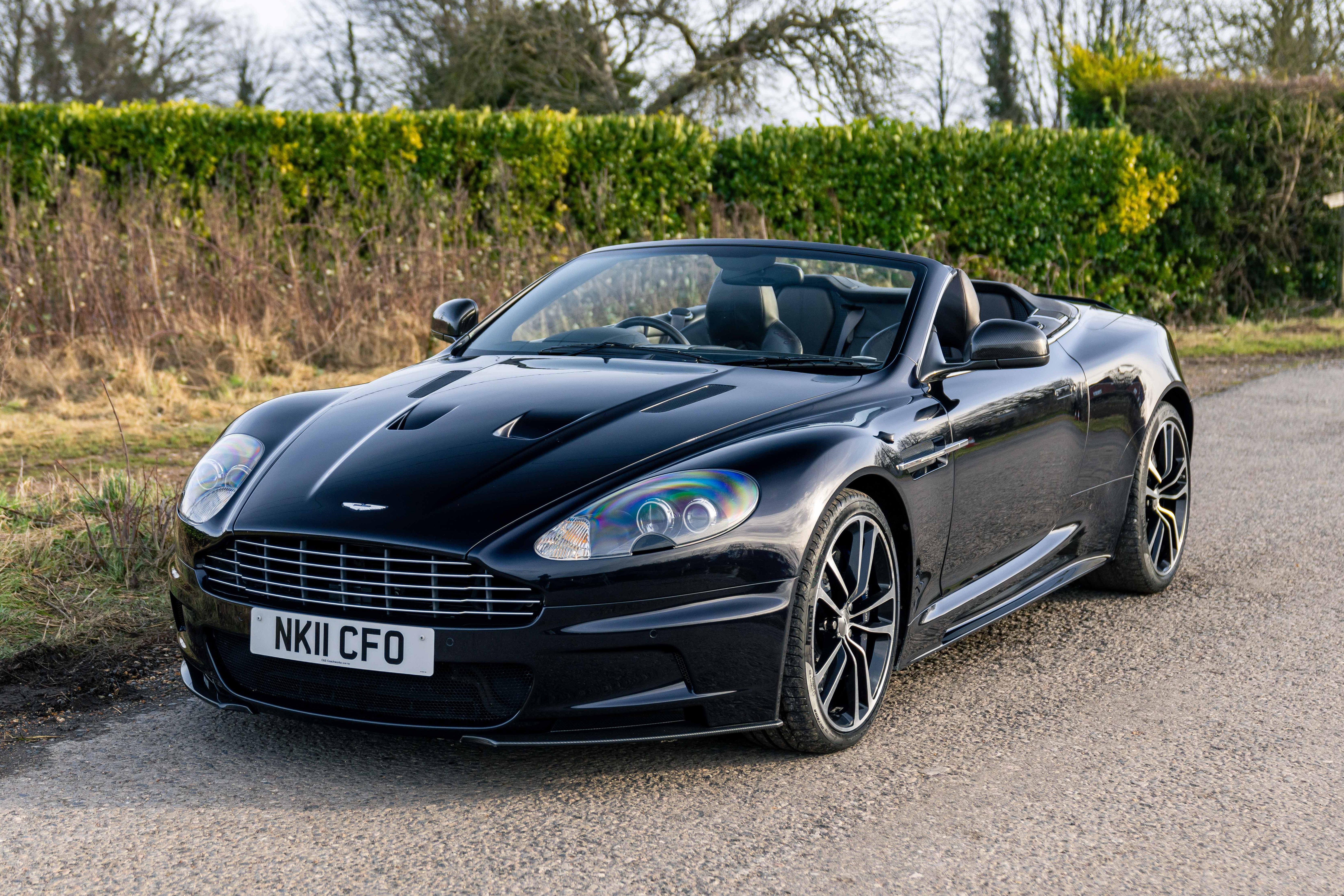 1/43 2010 Aston Martin DBS Volante 黒 2010 Aston Martin DBS UB-2010 Volante for sale by auction in
