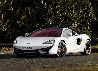 2019 McLaren 570GT