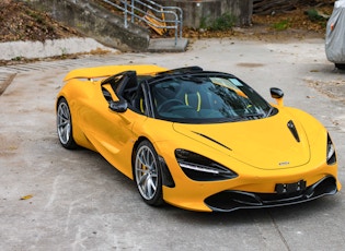 2022 McLaren 720S Spider Performance - 466 km 