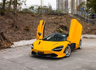 2022 McLaren 720S Spider Performance - 466 km 