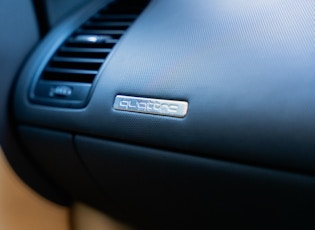 2008 AUDI R8 V8 - Manual