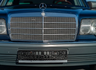 1988 Mercedes-Benz (W126) 560 SEL