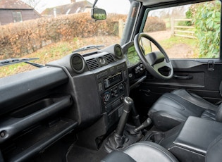 2009 Land Rover Defender 90 Pick-Up