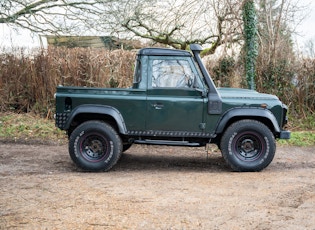 2009 Land Rover Defender 90 Pick-Up