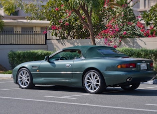 2001 Aston Martin DB7 Vantage Volante - 38,599 Km