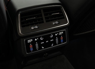 2023 Audi RS6 Avant Performance – 890 KM – VAT Q  