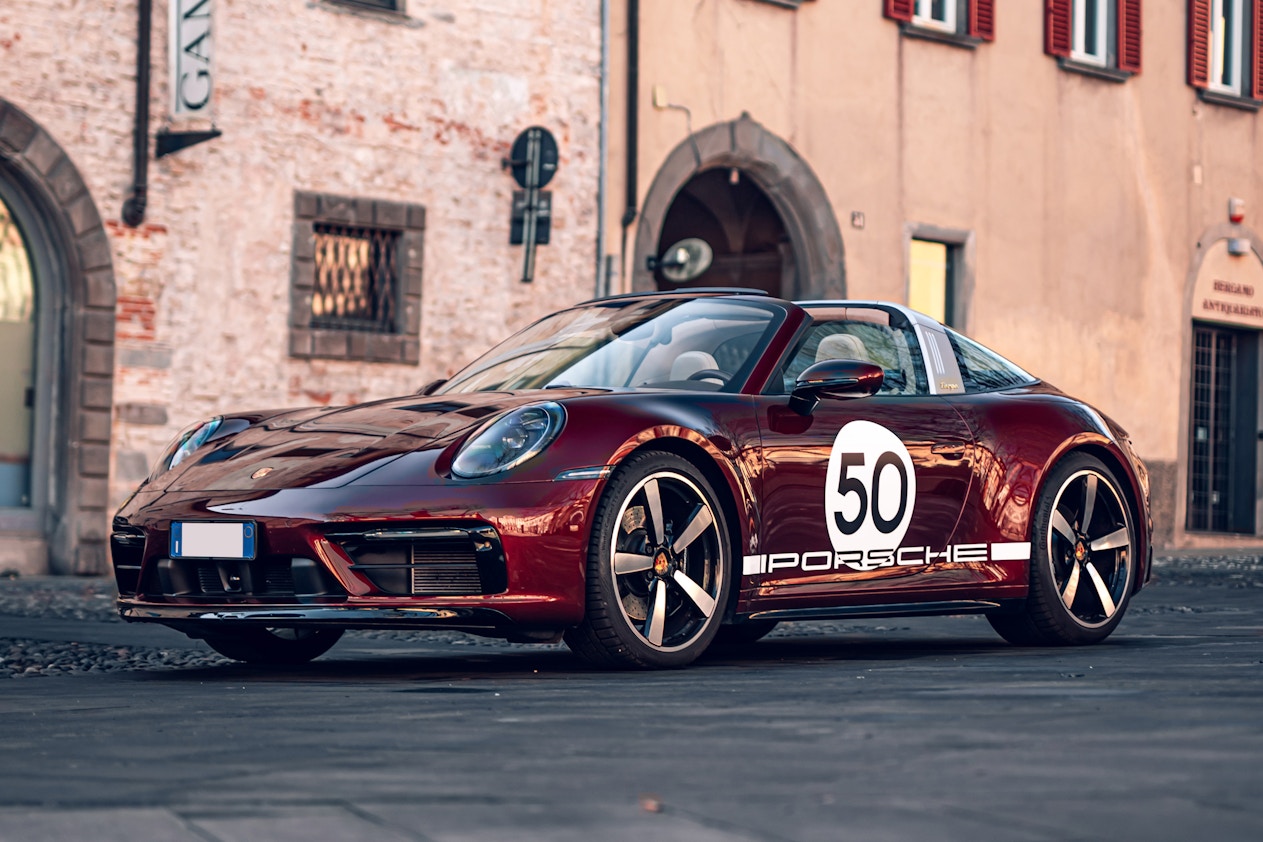 2021 Porsche 911 (992) Targa 4S - Heritage Design Edition