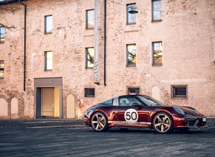 2021 Porsche 911 (992) Targa 4S - Heritage Design Edition