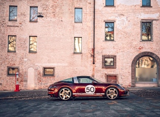 2021 Porsche 911 (992) Targa 4S - Heritage Design Edition