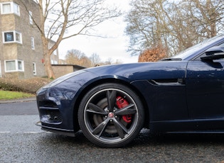 2017 Jaguar F-Type R Coupe AWD