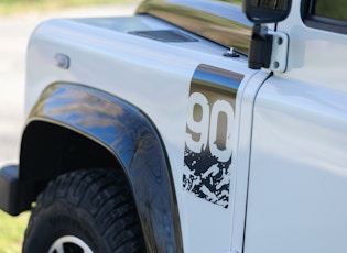 2015 Land Rover Defender 90 Adventure – VAT Q 