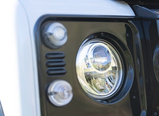 2015 Land Rover Defender 90 Adventure – VAT Q 