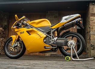 2000 Ducati  748R