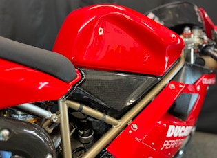 1998 Ducati 916 SPS - Carl Fogarty Replica