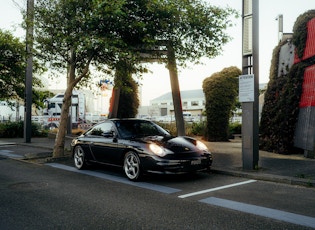 2004 Porsche 911 (996) Carrera - Manual