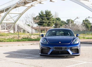 2021 Porsche 718 Cayman GT4 Clubsport - Manual