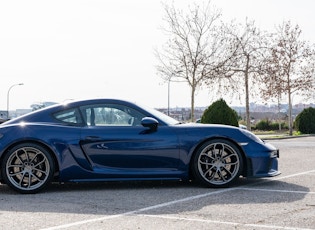 2021 Porsche 718 Cayman GT4 Clubsport - Manual