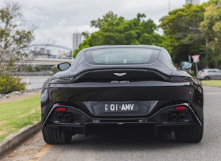 2021 Aston Martin Vantage - Manual - 1,950 Km 