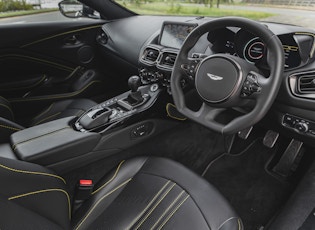 2021 Aston Martin Vantage - Manual - 1,950 Km 