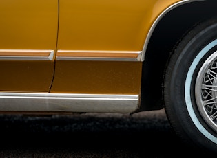 1977 Lincoln Continental Town Coupé 