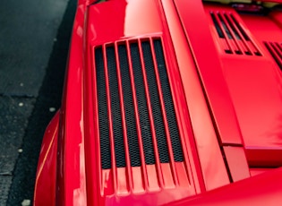 1990 Lamborghini Countach 25th Anniversary – 5,305 Km 